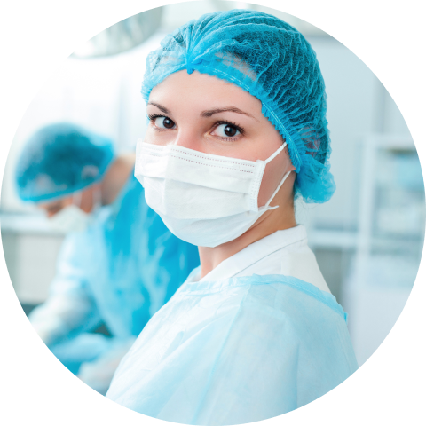Operationstechnische Assistenten überwachen Patienten vor, während und nach einem Eingriff.